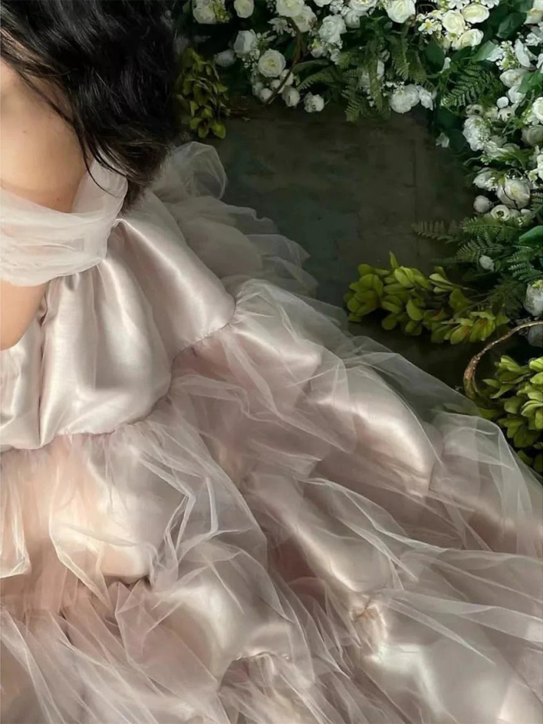 Robe de Soirée Trapèze/Princesse à Manches Courtes et Épaules Dénudées avec Plis