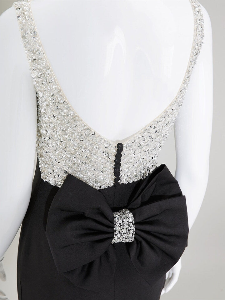 Robe de Soirée Sirène/Trompette à Col Rond et Traîne Courte avec Nœud(S) et Perles