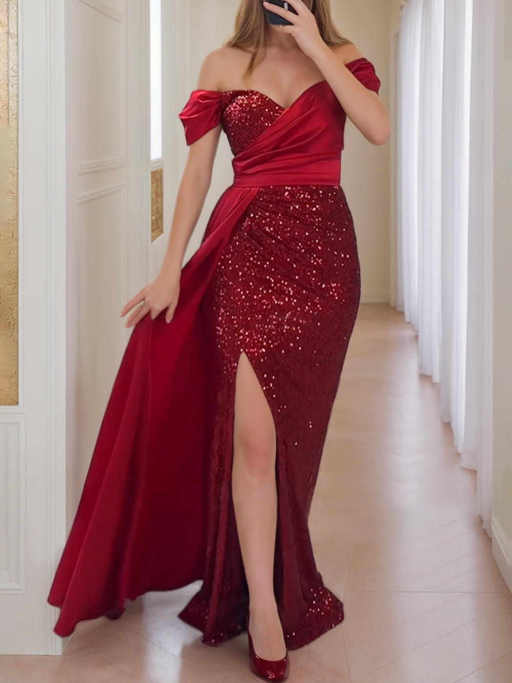 Robe de Soirée Fourreau/Colonne Rouge à Paillettes et Épaules Dénudées avec Fente Haute