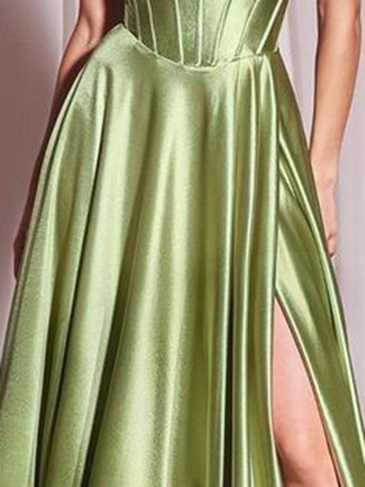 Ligne A/Princesse Sans Bretelles Chérie Sans Manches Robes de Bal avec Ébouriffer & Split Front