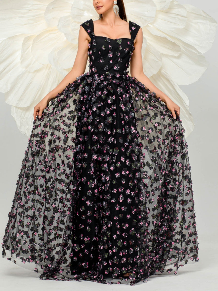 Robe soirée ligne A col carré tulle fleurs, fente latérale, longueur sol