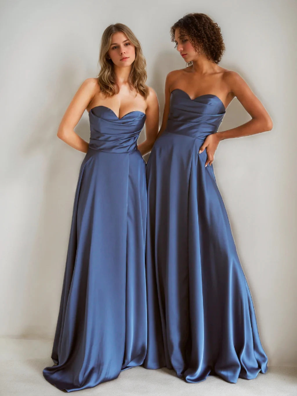 Robe de Demoiselle d'Honneur, Ligne A/Princesse, Satin, Col Cœur, Longueur au Sol, Sans Manches, Froncée et Plissée