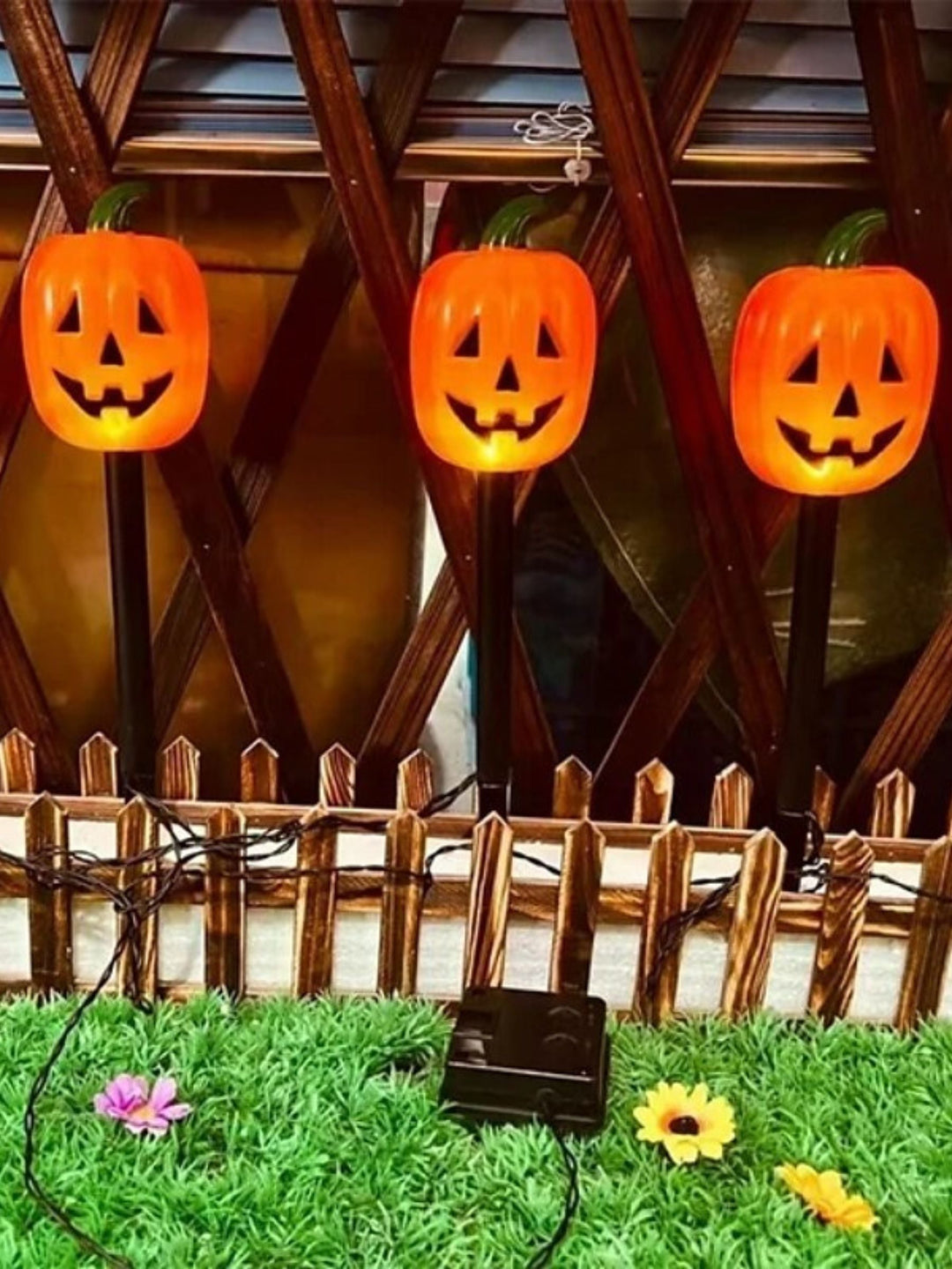 Lanterne Solaire de Décoration D'Horreur avec Tête de Mort et Citrouille pour Halloween