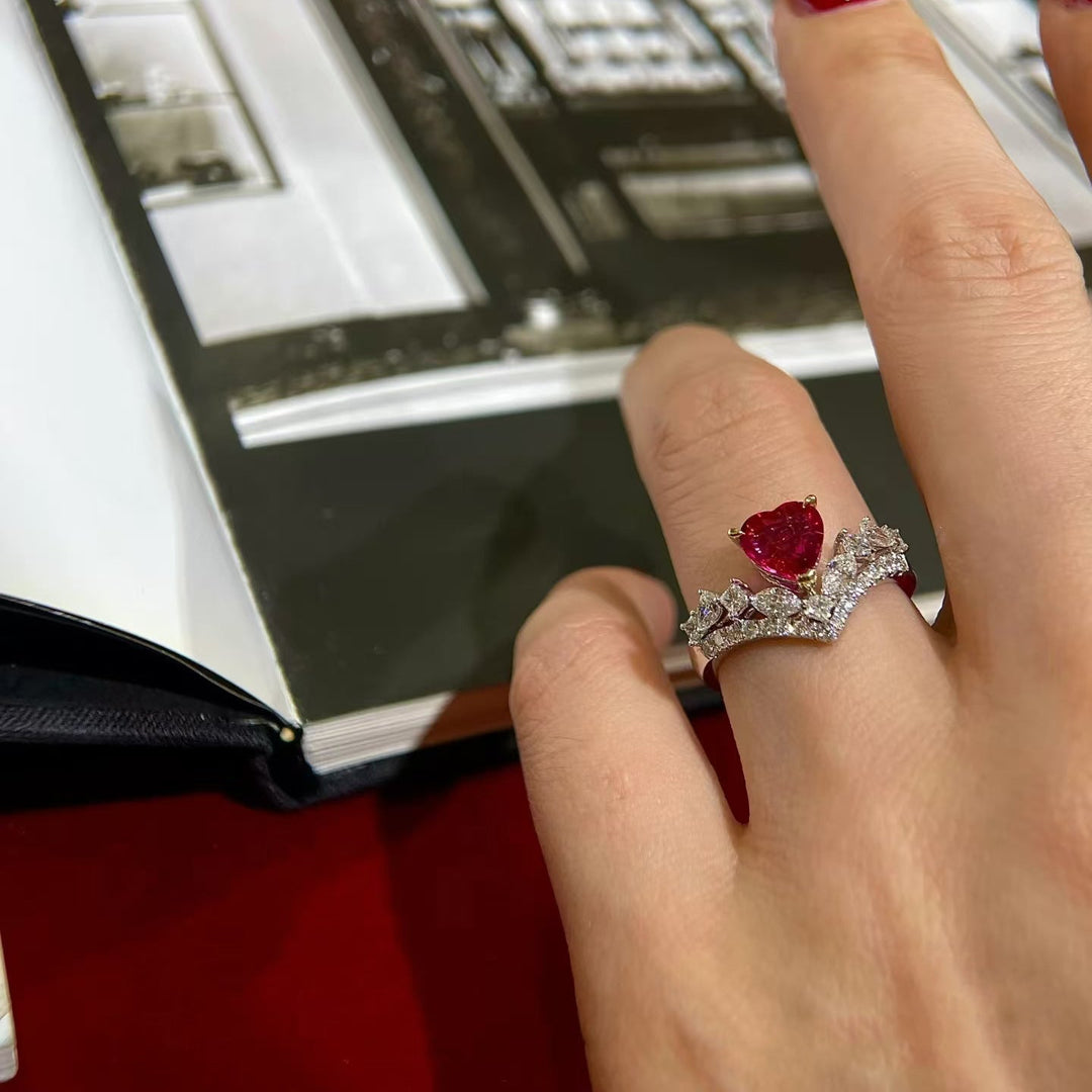 Bague Vintage En Strass Avec Cœur En V Et Cour Rouge