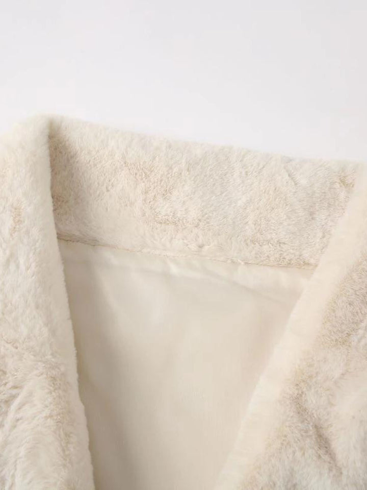 Châle Élégant en Fausse Fourrure Blanche Chaude pour Femme