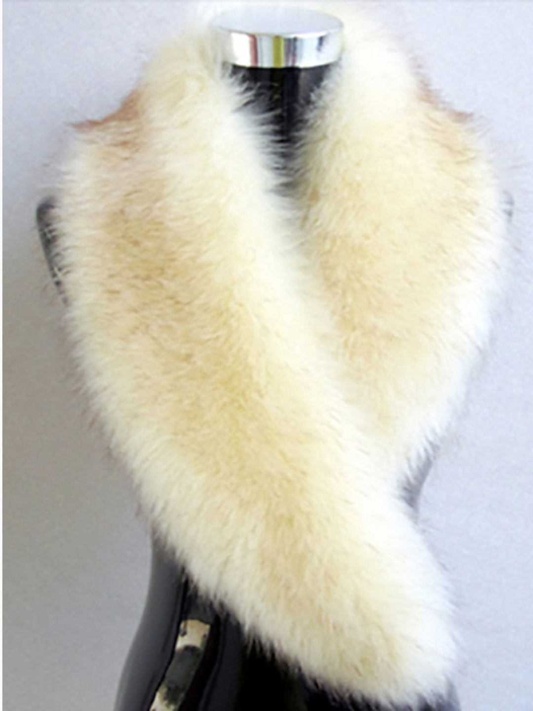 Châle de Mariage Doux et Élégant en Fausse Fourrure Noire pour Femme