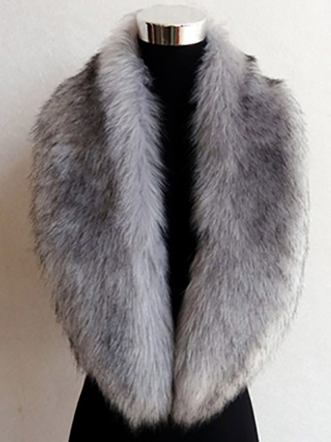 Châle de Mariage Doux et Élégant en Fausse Fourrure Noire pour Femme