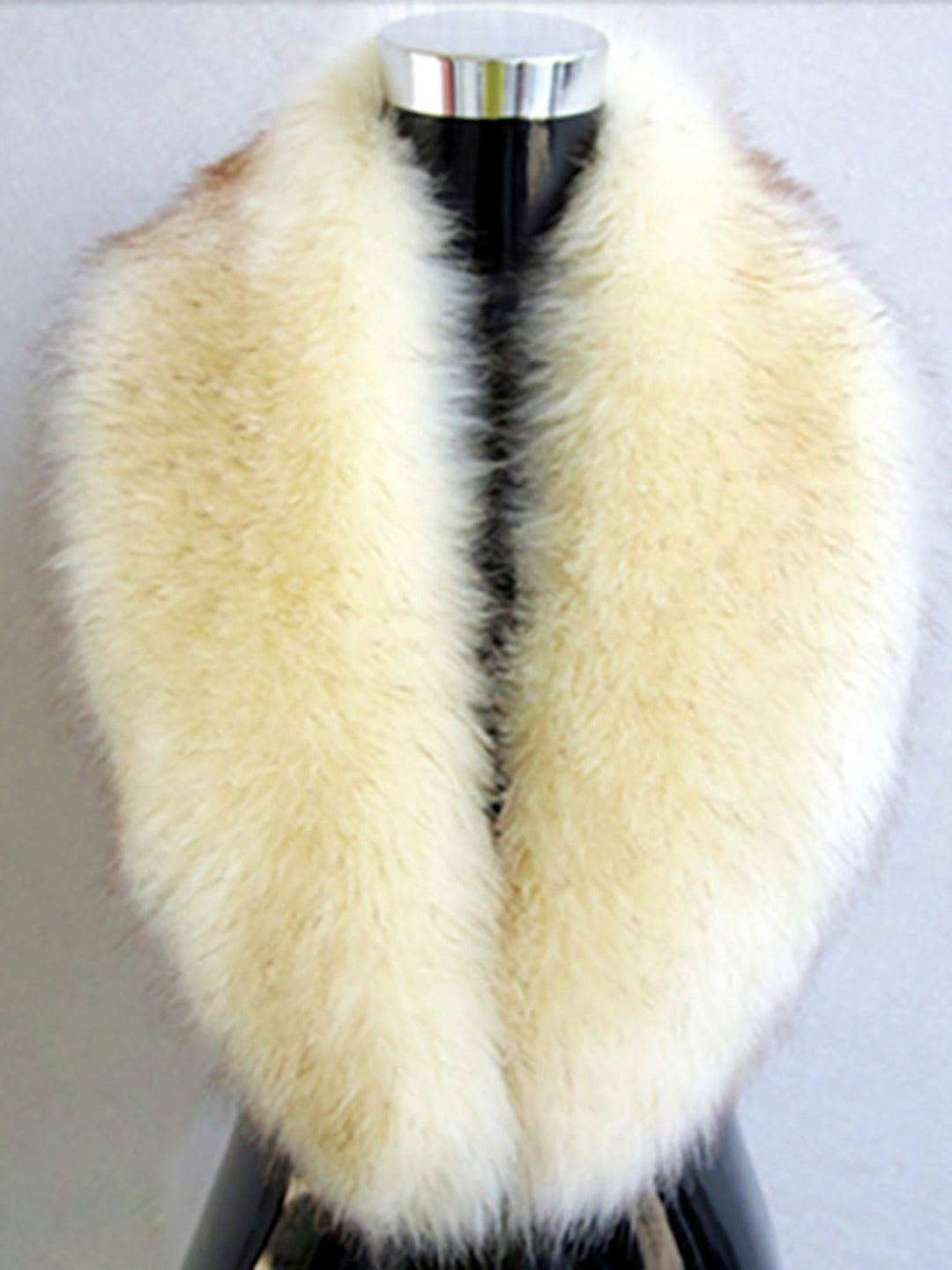 Châle de Mariage Doux et Élégant en Fausse Fourrure Noire pour Femme