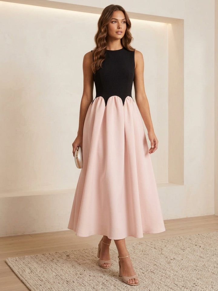 Robe cocktail ligne A col rond, mousseline satin stretch, sans manches, longueur midi