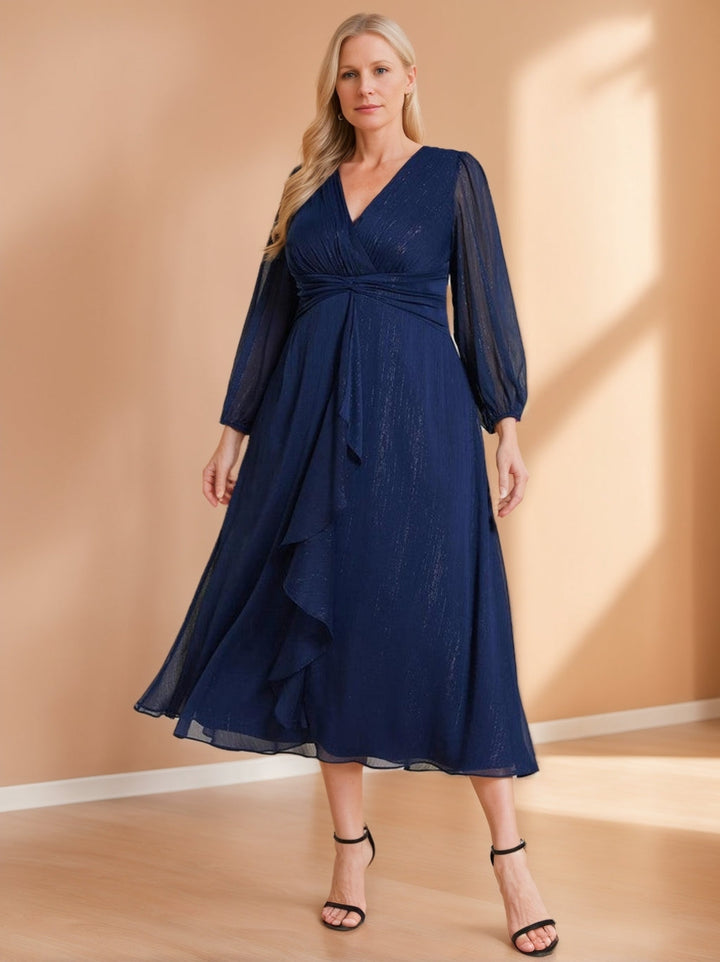 Robe de soirée trapèze scintillante à manches longues et col en V en mousseline de soie avec torsadé