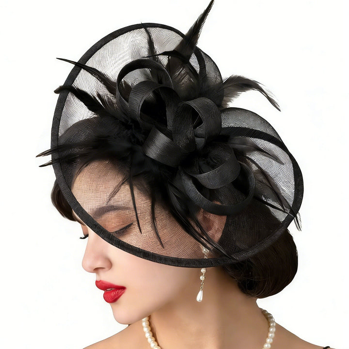Fascinateur à plumes pour mère de la mariée – S'accorde à la tenue