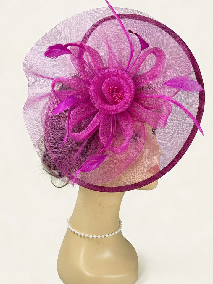 Élégant fascinateur – Chapeau Royal Ascot