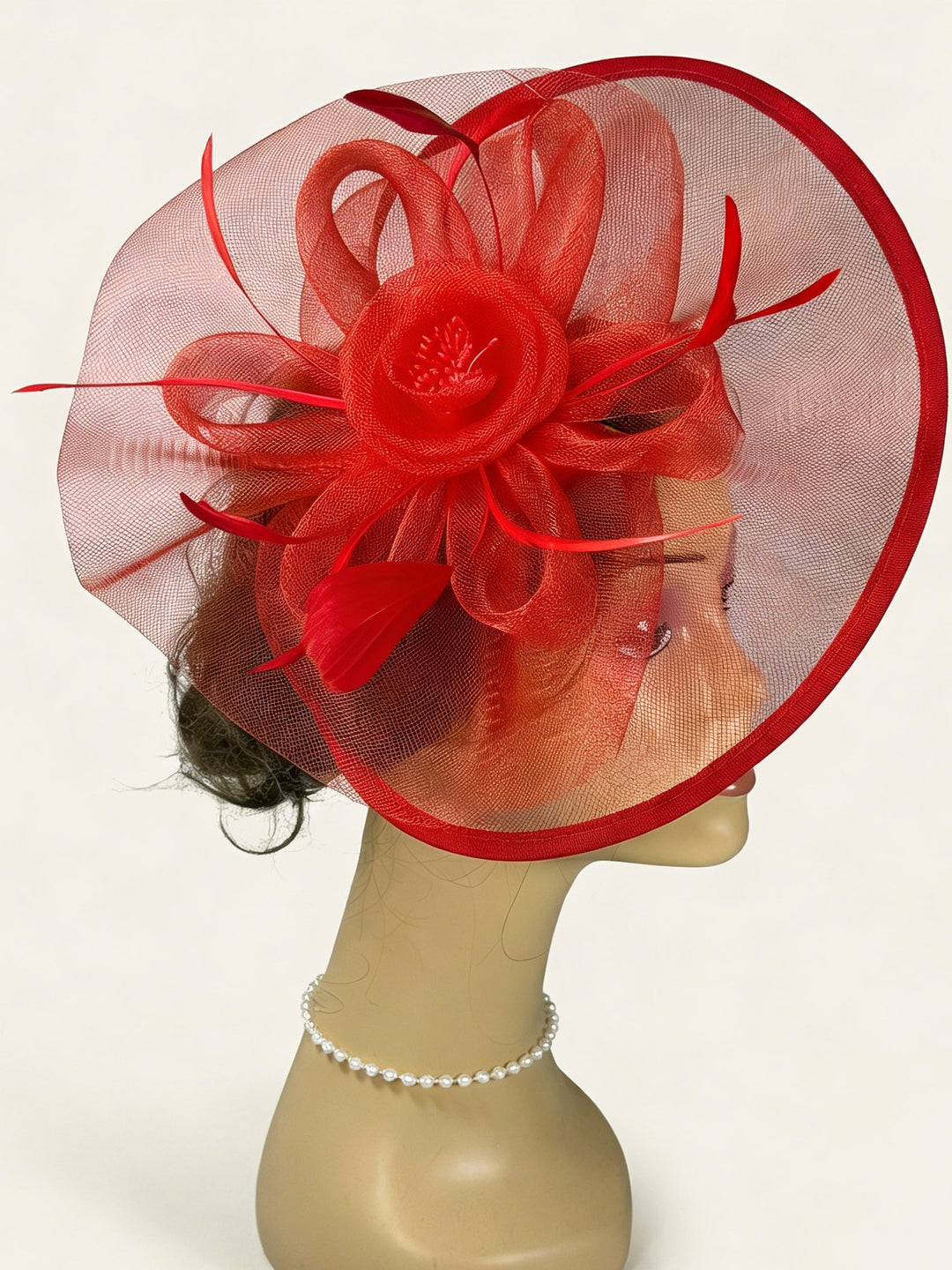 Élégant fascinateur – Chapeau Royal Ascot