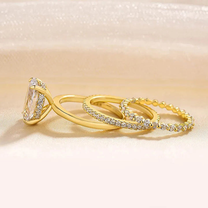 Ensemble De Bagues De Mariage Pour Femmes En Or Jaune À Taille Ovale En Argent Sterling