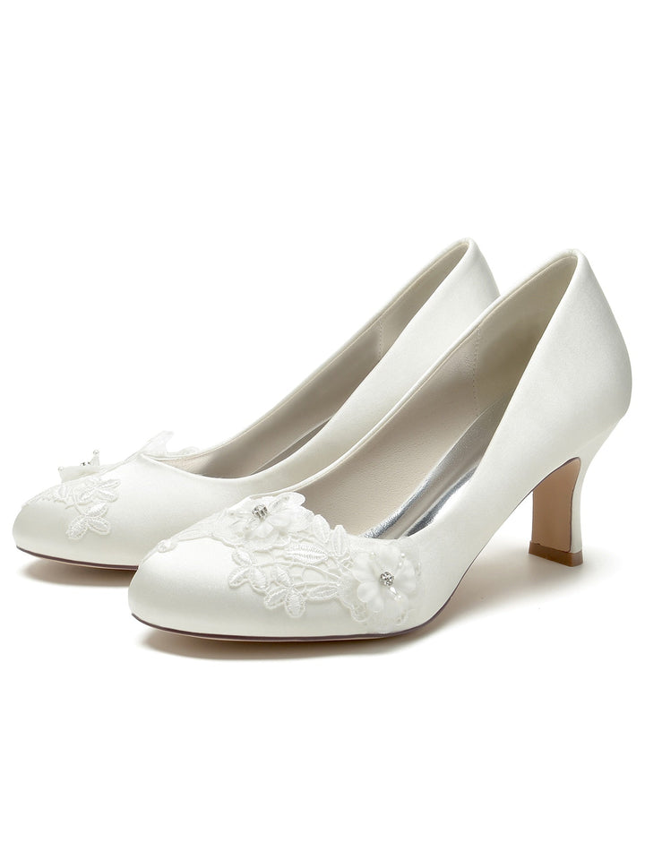 Chaussures de Mariage pour Femmes avec Appliques et Bout Pointu à Talon Moyen
