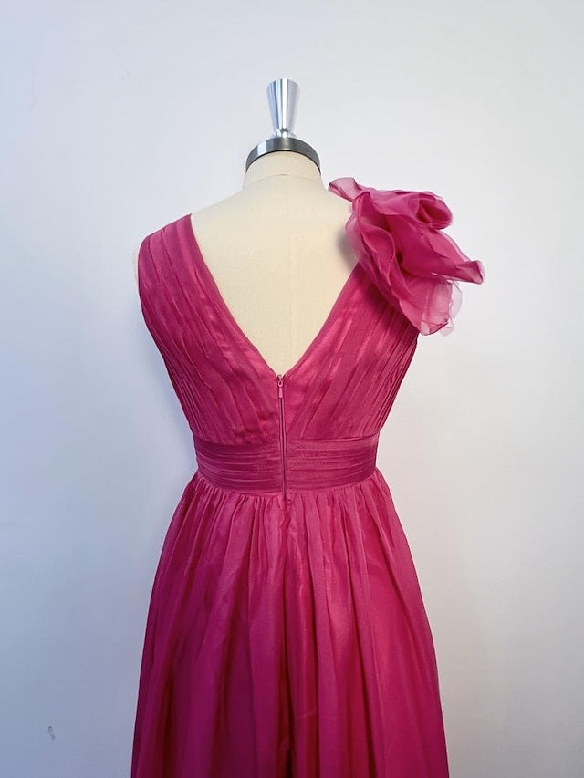 Robe de Soirée Longue de Forme Trapèze/Princesse à Col en V Sans Manches et Longueur Au Sol avec Fente Sur le Côté