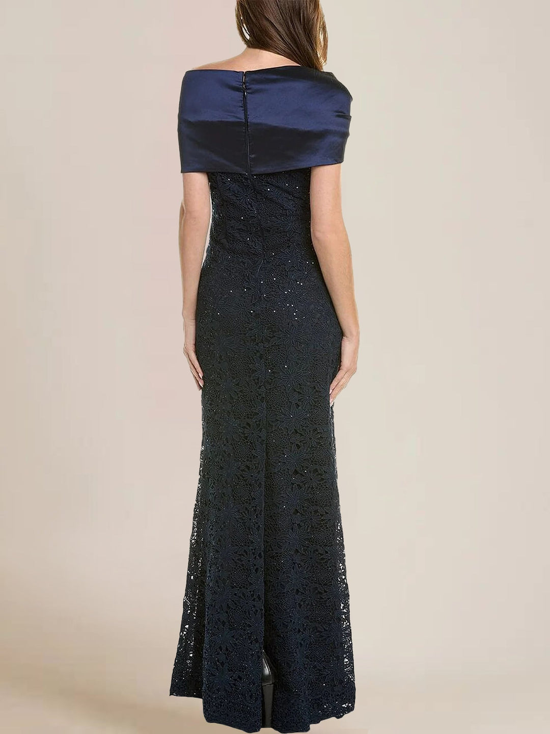 Robe de Mère de la Mariée en Dentelle à Épaules Dénudées, Style Trompette/Sirène, avec Appliques et Perles